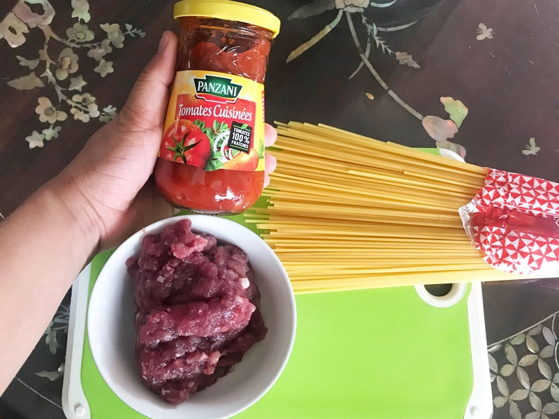 Nguyên liệu cần chuẩn bị để làm Spaghetti