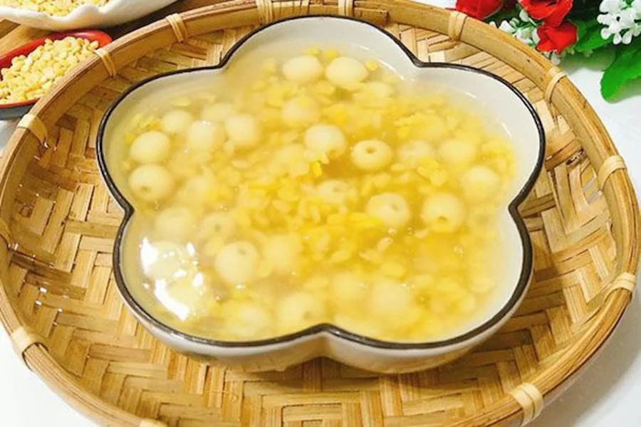 Chè hoa cau hạt sen