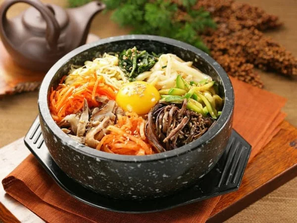 Cách nấu cơm trộn Hàn Quốc chuẩn vị, ngon như ngoài hàng