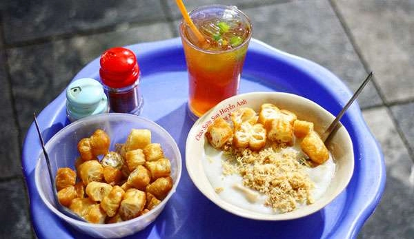 Top 10 địa điểm ăn uống buổi tối ở Hà Nội Ngon-Bổ-Rẻ